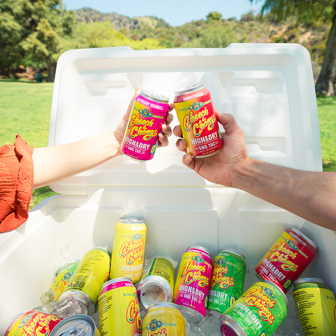 Cheech & Chong’s Grapefruit Twist High & Dry Thc Infused Seltzer Water (6 packs)