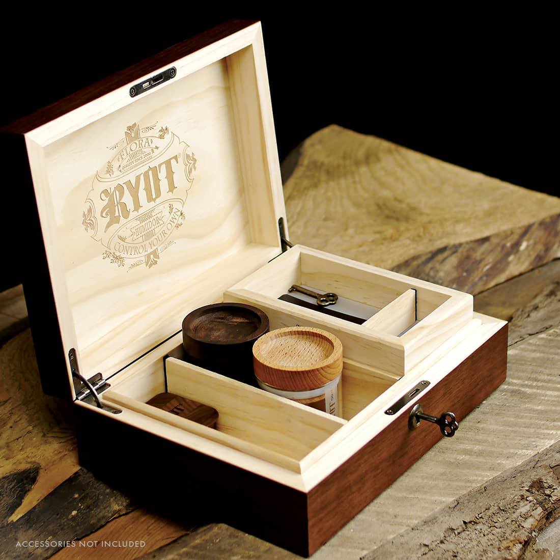 Humidor Walnut Combo Box (8×11)