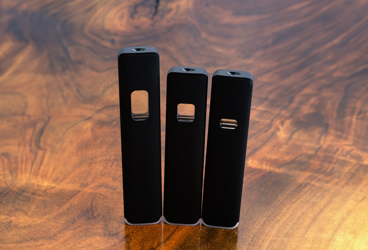 Aero Plus | Disposable Slim Vape Pen | USB-C | O2Vape Wholesale Price