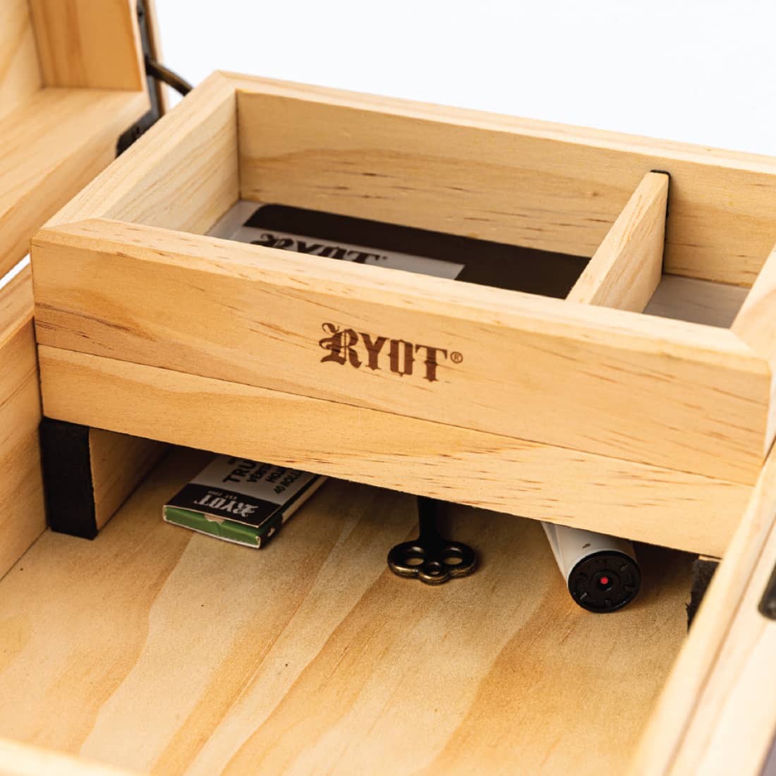 Humidor Walnut Combo Box (8×11)