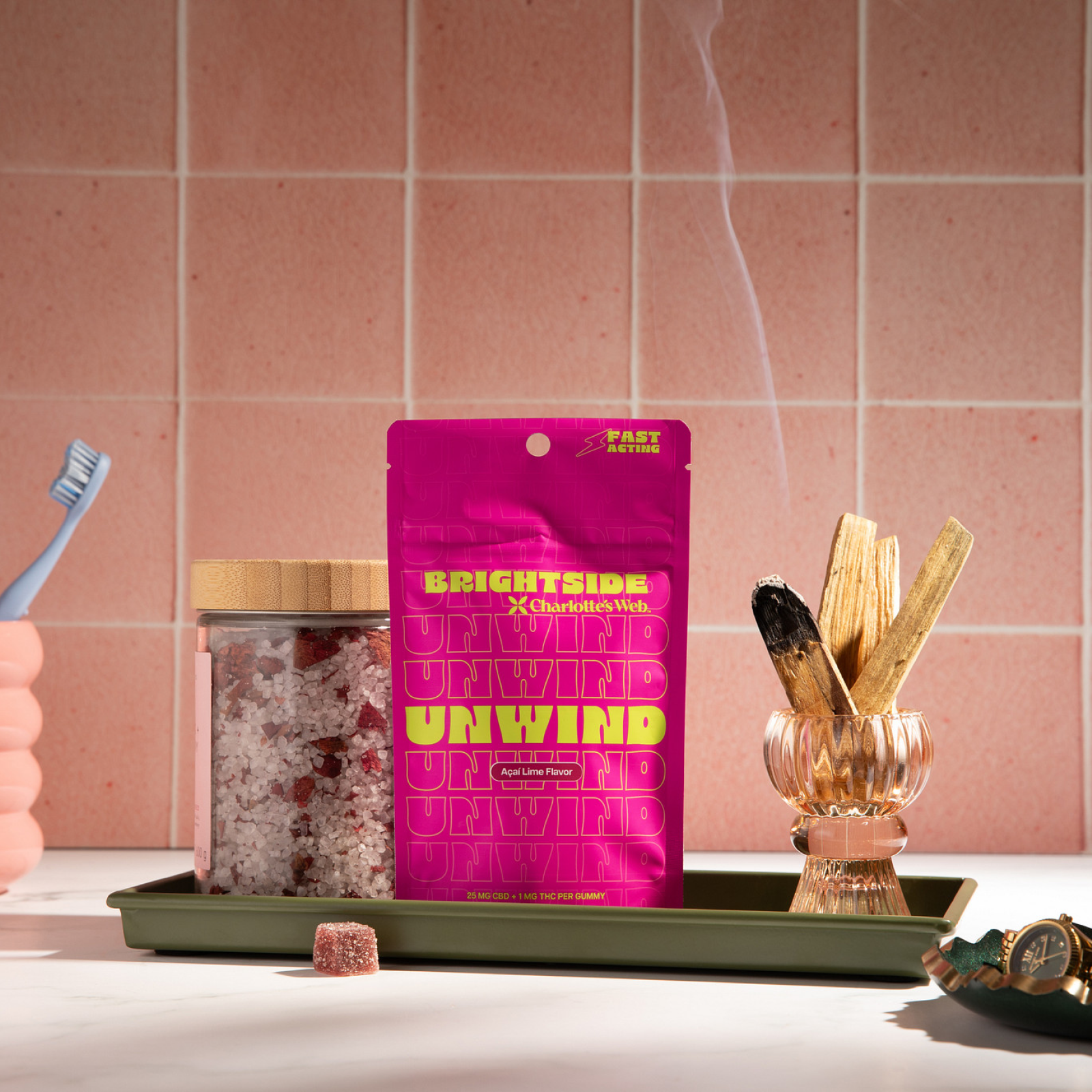 Charlotte's Web Unwind THC Gummies