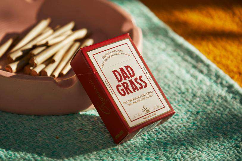 It's A Baby Celebratory Smokes 5 Pack Dad Grass Best Price